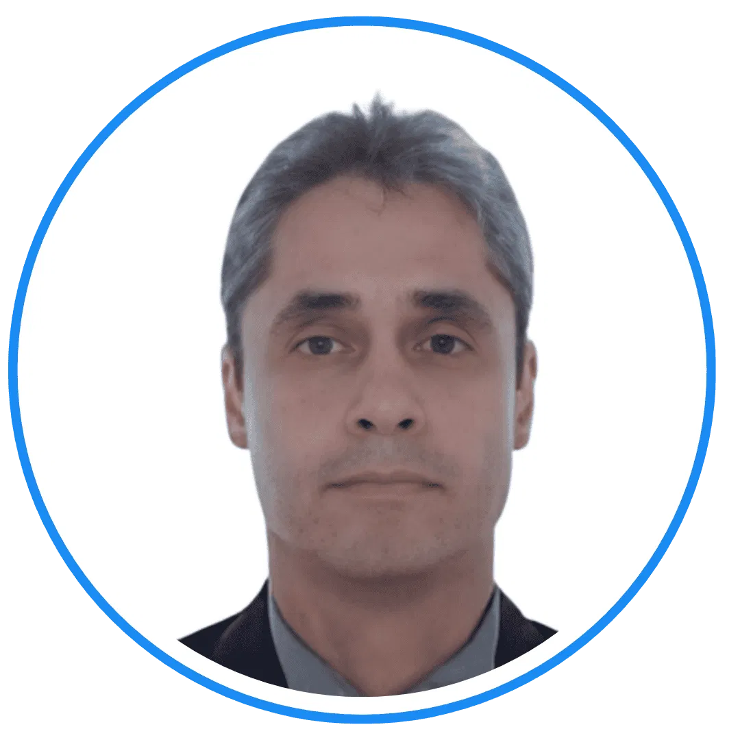Dr Felipe Giraldo
