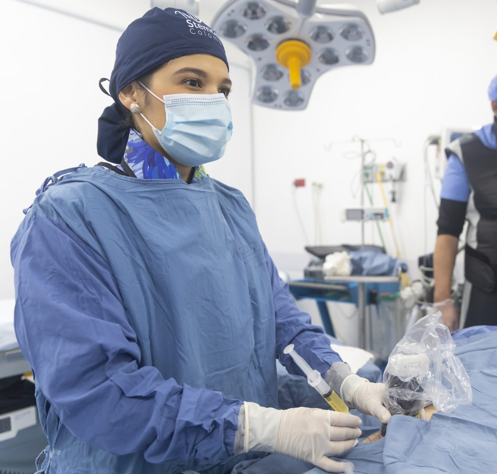 The medical team preparing an application in the operating room