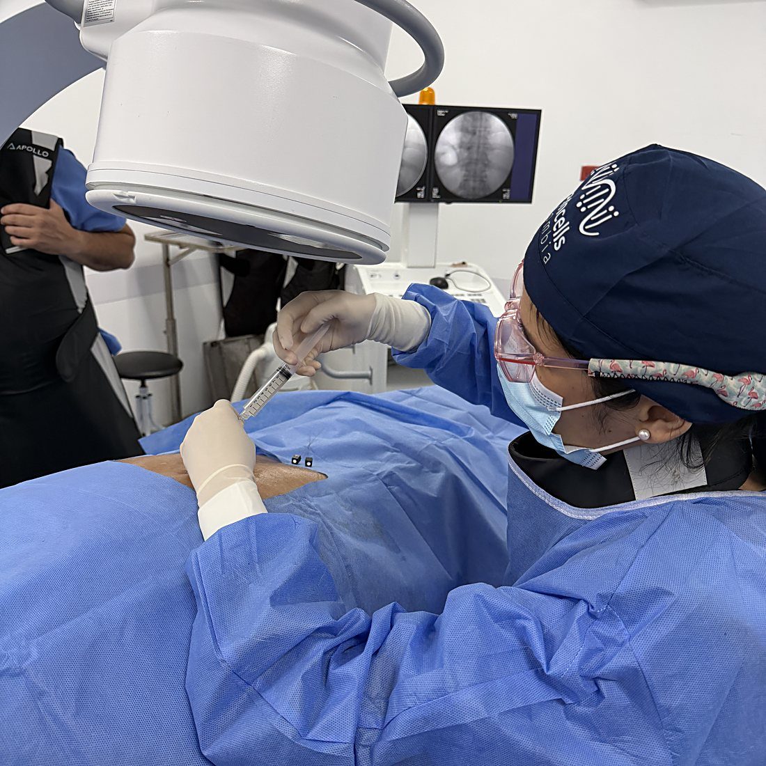 Fluoroscopy-guided spine application in the operating room